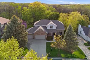 1242 McMahon Dr, Sun Prairie, WI 53590 - Photo 1
