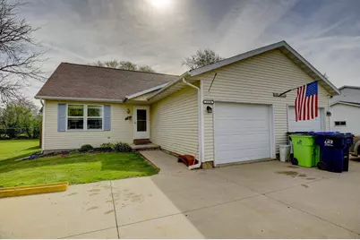 1124 Hubbell Street, Marshall, WI 53559 - Photo 1