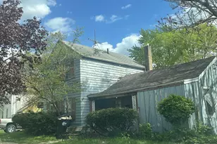 506 Locust St, Beloit, WI 53511 - Photo 1