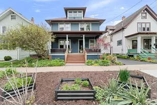 205 S Dixon St, Madison, WI 53704 - Photo 1