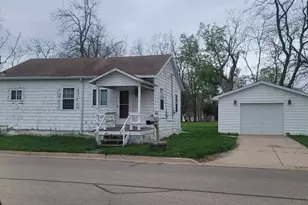 225 Chicago Street, Milton, WI 53563 - Photo 1