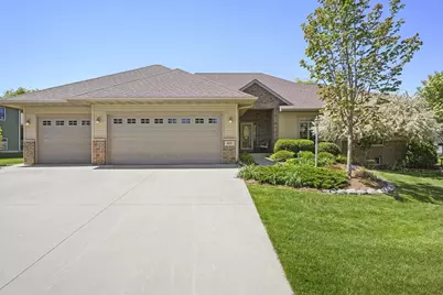 405 Lindsay Way, Cottage Grove, WI 53527 - Photo 1