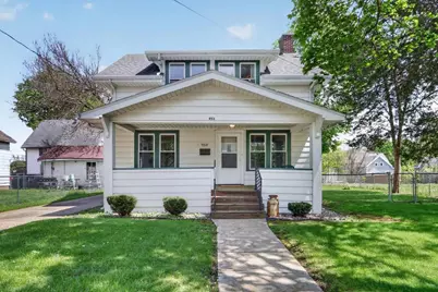 953 Oak Street, Beloit, WI 53511 - Photo 1