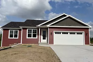 309 Prairie Hills Dr, Ridgeville, WI 53533 - Photo 1