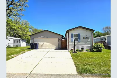 127 Falling Creek Circle, Janesville, WI 53548 - Photo 1