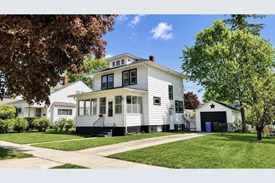 412 W Marion Street, Portage, WI 53901 - Photo 1