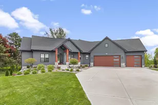 6612 Florance Ruth Ln, Sun Prairie, WI 53590 - Photo 1