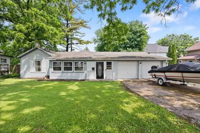 116 E Randolph Street, Stoughton, WI 53589 - Photo 1