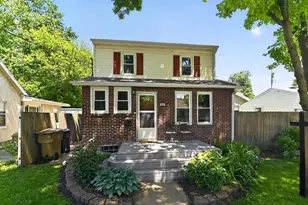 202 Oak St, Madison, WI 53704 - Photo 1
