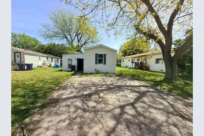 10 Lapidary Lane #10, Janesville, WI 53548 - Photo 1