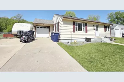 1001 Cornelia Street, Janesville, WI 53545 - Photo 1