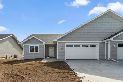 604 Roosevelt Street, Baraboo, WI 53913 - Photo 1