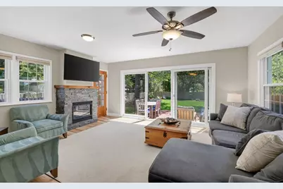13 Oxford Place, Madison, WI 53704 - Photo 1