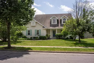 7113 Maple Point Dr, Madison, WI 53719 - Photo 1