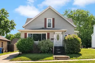 714 18th Ave, Monroe, WI 53566 - Photo 1