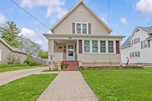 228 Chatham St, Janesville, WI 53548 - Photo 1