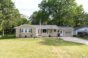 2530 White Oaks Dr, Beloit, WI 53511 - Photo 1