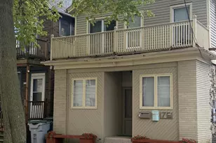 1761 N Marshall St, Milwaukee, WI 53202 - Photo 1