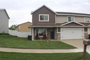 613 Alyssa St, Tomah, WI 54660 - Photo 1