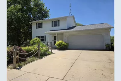 911 Garity Street, Jefferson, WI 53549 - Photo 1