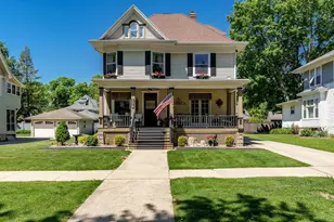 126 Jefferson Ave, Janesville, WI 53545 - Photo 1