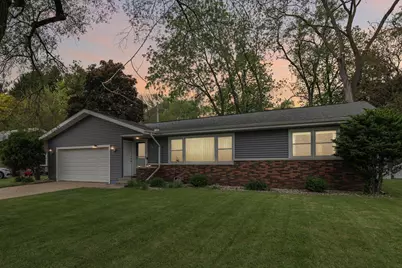 105 W Slifer Street, Portage, WI 53901 - Photo 1