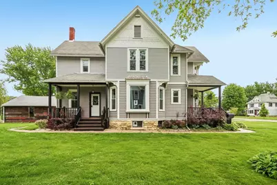 315 Park Avenue, Prairie Du Sac, WI 53578 - Photo 1