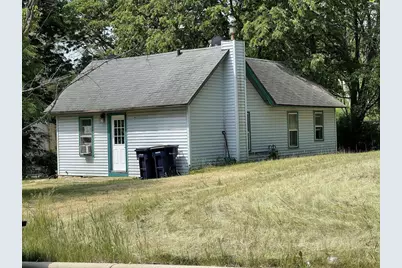 612 S Chatham Street, Janesville, WI 53548 - Photo 1