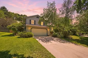 2813 Maple Grove Dr, Madison, WI 53719 - Photo 1