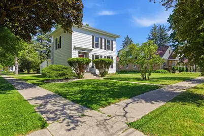 121 N 5th Street, Delavan, WI 53115 - Photo 1