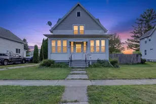 414 N Monroe St, Watertown, WI 53098 - Photo 1