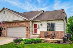 209 W Gonstead Rd, Mount Horeb, WI 53572 - Photo 1