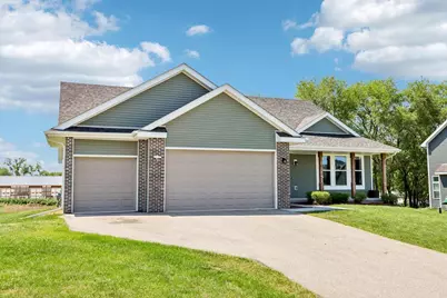 706 E Mason Drive, Edgerton, WI 53534 - Photo 1