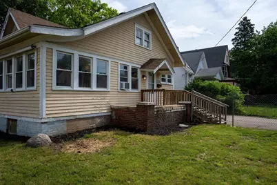 725 St Lawrence Avenue, Beloit, WI 53511 - Photo 1