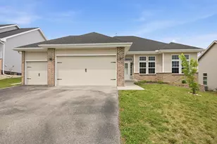 11339 N Crestwood Dr, Edgerton, WI 53534 - Photo 1