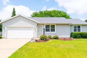 1511 Meadowlark Dr, Janesville, WI 53545 - Photo 1