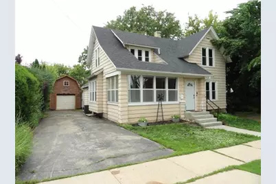 318 N 3rd St, Fort Atkinson, WI 53538 - Photo 1