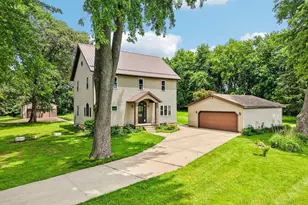 W5440 Halverson Dr, Poynette, WI 53955 - Photo 1