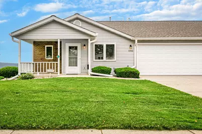 1352 15th Street, Baraboo, WI 53913 - Photo 1