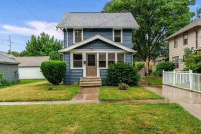 1114 Lincoln Avenue, Beloit, WI 53511 - Photo 1