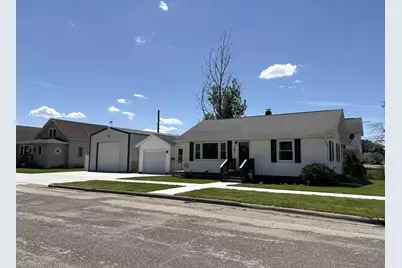 301 S Ohio Street, Prairie Du Chien, WI 53821 - Photo 1