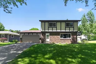 5414 Brookshire Ln, Madison, WI 53714 - Photo 1