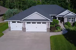 1126 Folkestone Dr, Green Bay, WI 54313 - Photo 1