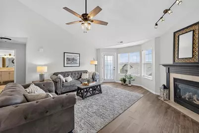 3130 Dorchester Way #5, Madison, WI 53719 - Photo 1