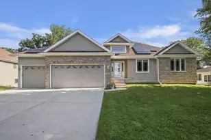 308 Skyland Way, Deerfield, WI 53531 - Photo 1