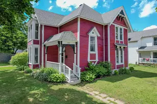 523 Kilbourn Ave, Tomah, WI 54660 - Photo 1