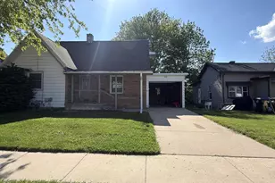 210 S Hubbard St, Horicon, WI 53032 - Photo 1