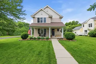 1271 Gas Light Dr, Sun Prairie, WI 53590 - Photo 1