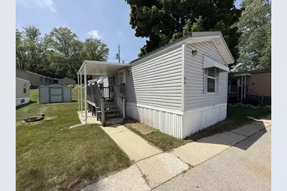 W211N11863 Hilltop Drive #D6, Germantown, WI 53022 - Photo 1