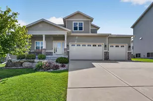 299 Hallmark Way, Sun Prairie, WI 53590 - Photo 1